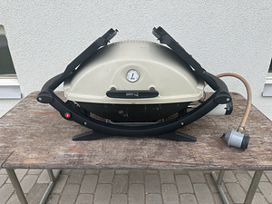 Weber Q1000 (1 фото из 5)