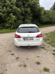 Peugot 308 2015 г. (2 фото из 5)