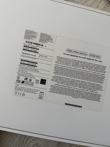 MacBook Pro 14 512mb (2 фото из 10)
