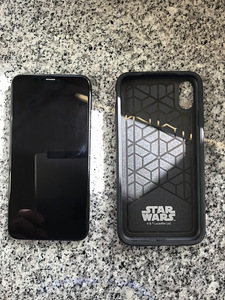 iPhone XS Max (4 фото из 10)