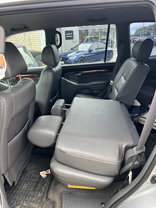 TOYOTA LAND CRUISER 120 (9 foto / 10)