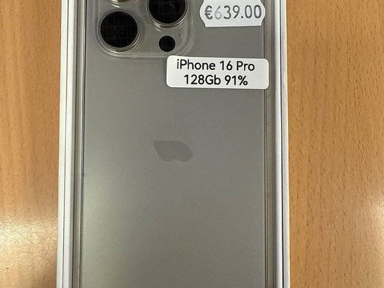Apple iPhone 16 Pro 128Gb Natural Titanium v heas korras