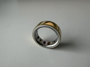 Oura Ring 4 (kuldne, suurus 8) (2 foto / 4)