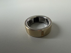 Oura Ring 4 (kuldne, suurus 8) (4 foto / 4)