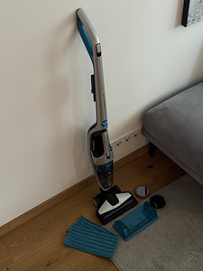 Philips PowerPro Aqua 3in1 juhtmeta tolmuimeja ja põrandapes (2 foto / 7)