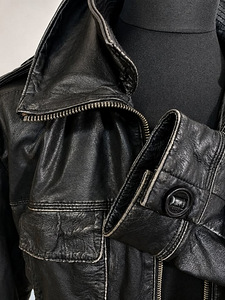 Кожаная куртка Superdry L (4 фото из 9)