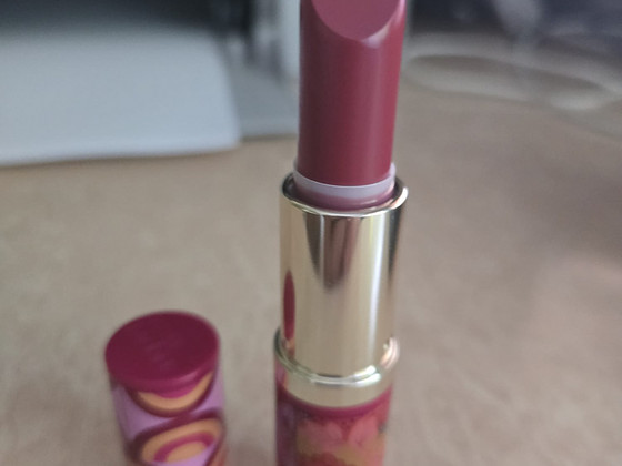 Uus! Estée Lauder huulepulk