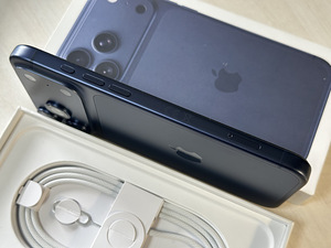 Apple IPhone 17 Pro Max Deep Blue 256GB heas korras! Garanti (1 foto / 10)
