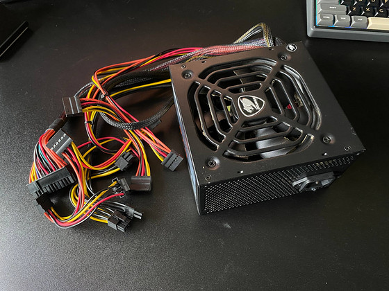 Power Unit for PC - Cougar VTE 600 W