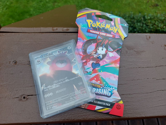 Pokémoni pakk + kaart