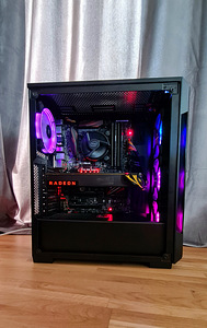 Black Assassin! i5-7500/VEGA 56 8GB/16GB DDR4/Corsair/SSD (7 фото из 8)