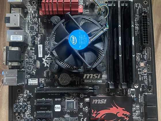 B85M Gaming + i5 4460 + 16gb 1600mhz
