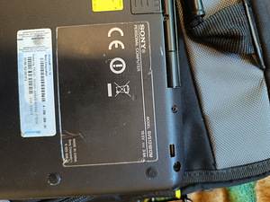 Ноутбук Sony svs131b12m без батареи (7 фото из 8)