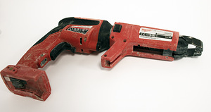 Шуруповерт для гипсокартона Milwaukee M18 FUEL 0–4,500 об/мин (2 фото из 2)