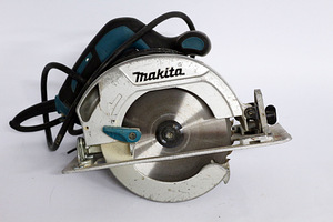 Циркулярная пила Makita HS6601 1050 Вт 165 мм (2 фото из 2)