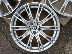20" оригинальные диски BMW Style 759i 5x112 + датчики (5 фото из 10)