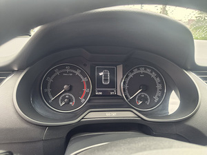 Škoda Octavia (2 фото из 10)