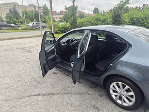 Škoda Octavia (6 фото из 10)