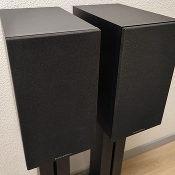 Bowers & Wilkins 606 kõlarid