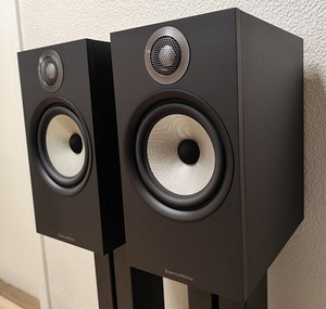Bowers & Wilkins 606 kõlarid (8 foto / 10)