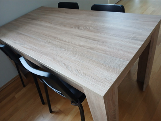 Söögilaud tammeimitatsioon