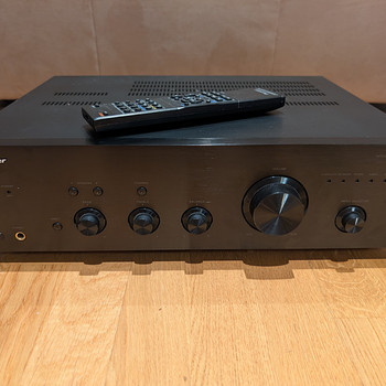 Pioneer A-20