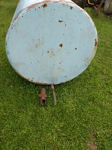 Kütusetünn 1500l (3 foto / 5)