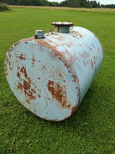 Kütusetünn 1500l (1 foto / 5)