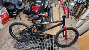 BMX (4 фото из 4)