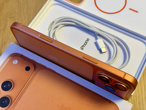 Apple iPhone 17 Pro Max Orange 256GB uueväärne! Garantii! (3 foto / 10)