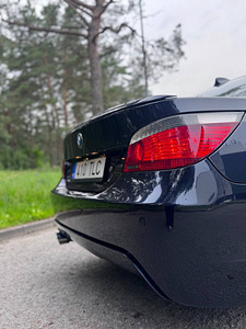 BMW E60 535d (6 foto / 14)