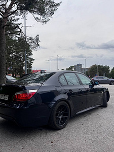 BMW E60 535d (9 foto / 14)