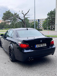 BMW E60 535d (8 foto / 14)