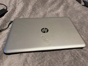Ноутбук HP (5 фото из 5)