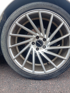 Диски 112×5 R20 (4 фото из 5)