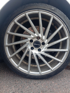 Диски 112×5 R20 (5 фото из 5)