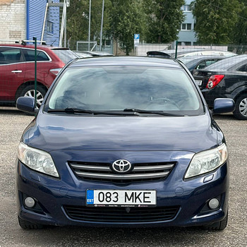 TOYOTA COROLLA