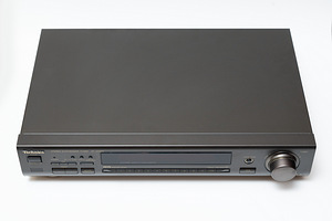 Technics ST-GT550 тюнер. (3 фото из 4)