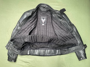 Кожаная куртка Frank Thomas M (3 фото из 6)