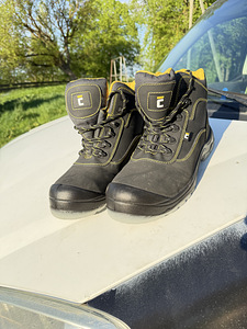 Рабочие защитные ботинки Cerva BK S3 SRC MF (1 фото из 4)
