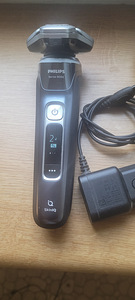 Бритва Philips (1 фото из 3)