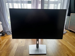 Монитор Dell UltraSharp U3223QE 32” 4K с USB-C хабом (2 фото из 4)