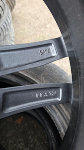 R20 BMW 5x112 G20/G21/G22/G23/G30/G31/G11/G12/G01 jne (5 foto / 6)