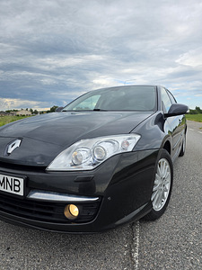 Renault Laguna 2.0 103kw 2009, LS 169700km (2 foto / 15)