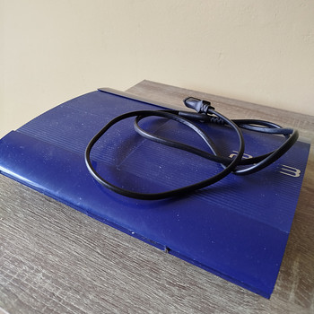 Sony PlayStation 3 Super Slim Launch Edition
