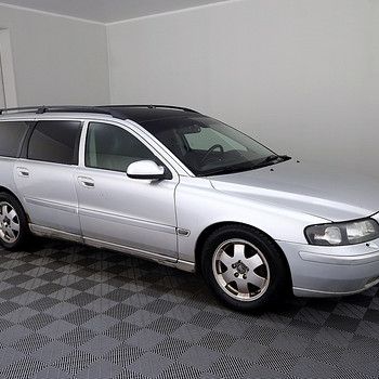 Volvo V70 Summum ATM 2.4 D5 120kW