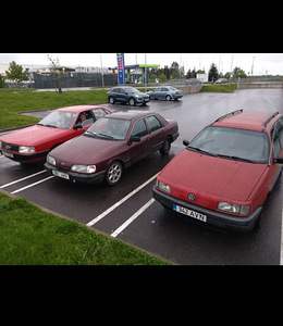 VW Passat b3 (2 фото из 3)