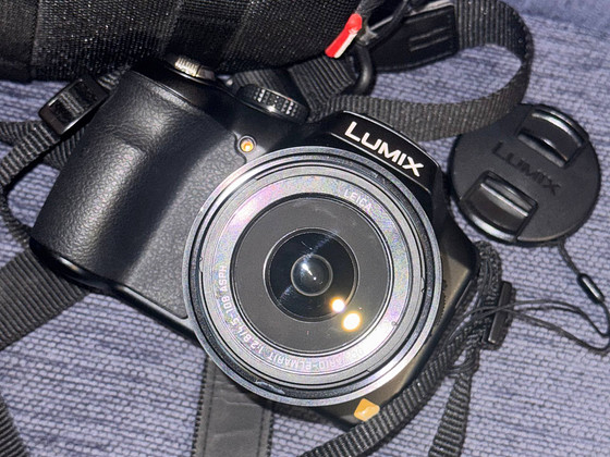 Kaamera Panasonic Lumix DMC-FZ200