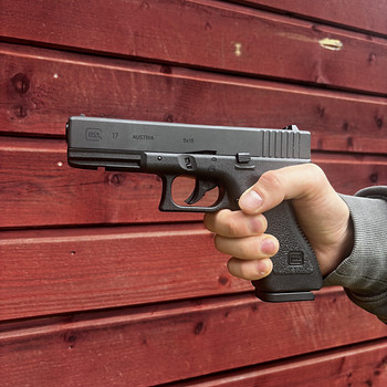 Official Glock 17 Gen 4 Airsoft (Umarex)