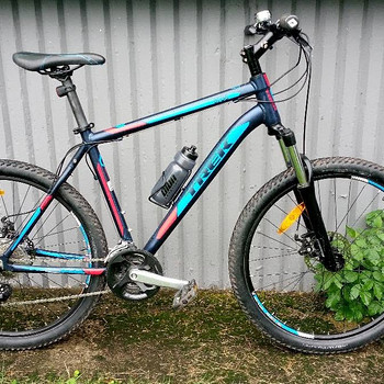 Trek Alpha 3700
